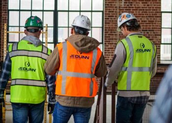 2026–2027或是美国制造业扩张最后“易行窗口”：激励政策、资源与人才正加速收紧