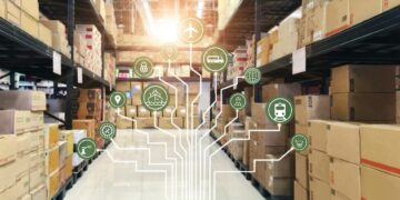 2026 Retail Supply Chain Trends: Centralization, Algorithms, Microfactories