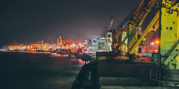 India FDI Up 13% to $50.01B in FY 2024–25