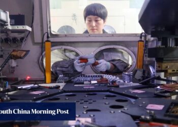 China’s Battery Makers Gain as Iran War Reshapes Energy Storage Demand