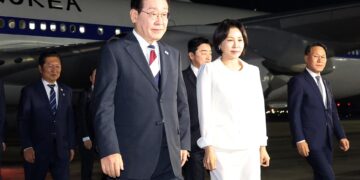 韩越印供应链合作提速，双边贸易目标翻倍至500亿美元