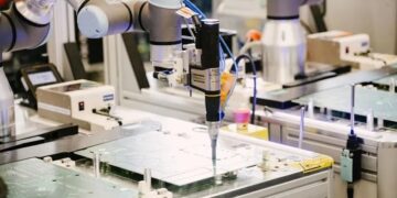 Flex与Teradyne扩大合作加速智能工厂落地