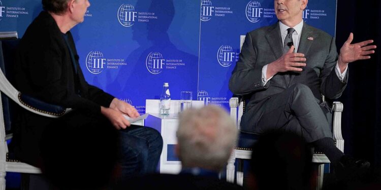 US GDP Growth Forecast to Top 3.5% in 2026 Amid Tariff Policy Shift