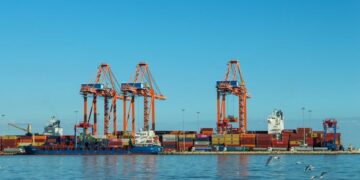 JNPA最大集装箱码头吞吐承压，4月中转箱量达64000TEU — The Loadstar