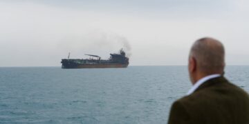 Shipping Industry Faces Heightened Uncertainty Amid Red Sea Crisis