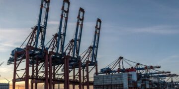 Logistics UK Calls for Extra Air Cargo Capacity