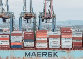 Vallarpadam transhipment量腰斩，Vizhinjam突破130万TEU — The Loadstar