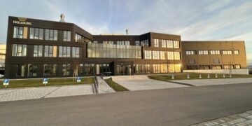 Trelleborg Opens Automated Logistics Center in Germany with 32 Robots