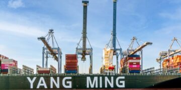 亚马逊开放全链路物流服务冲击快递股 — seekingalpha.com