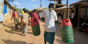 Fuel and LPG Costs Surge in India’s Textile Hubs