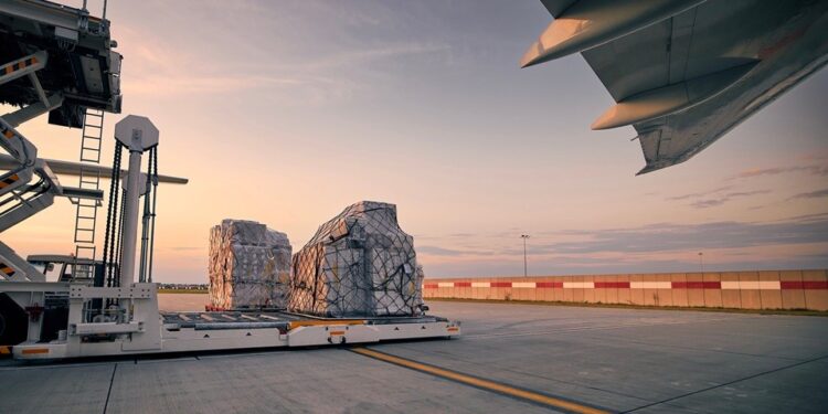 Air Freight Rates Peak at +30% YoY in April
