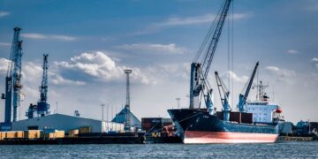 Maersk Pays $1.9M to Settle Container Charge Dispute