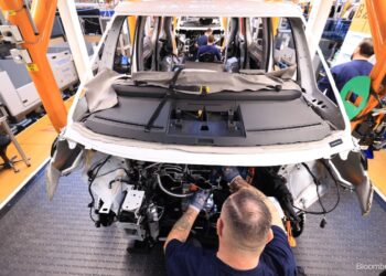 German Automakers’ Sentiment Plunges to -30.7 Amid Middle East Helium Shortage — theedgemalaysia.com