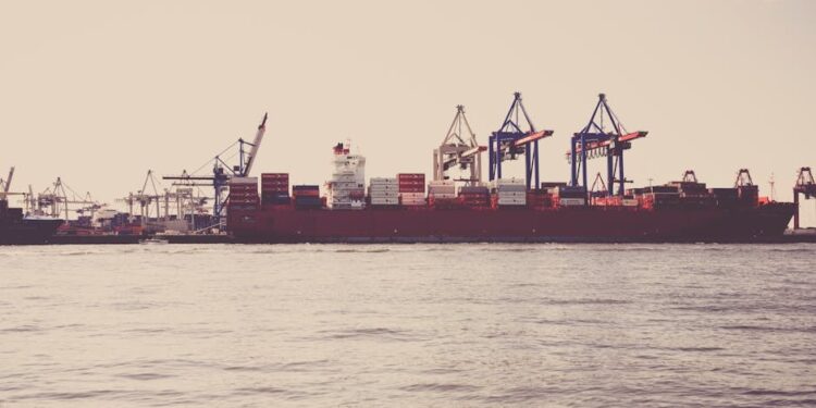 Amazon Supply Chain Services to Challenge FedEx and UPS by 2026