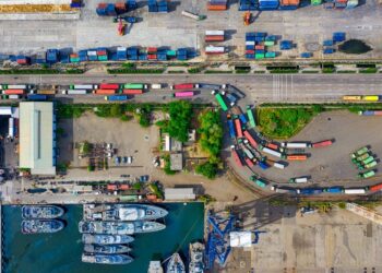 56%供应链高管难将AI嵌入旧系统