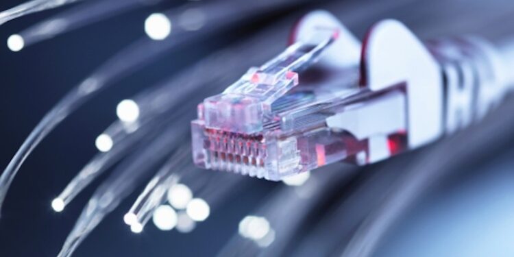 网络延迟超50ms致自动化系统失效 — roboticsandautomationnews.com