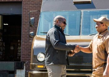 UPS 投资 5,000 万美元扩张美墨空运，推1/2/3日达高值零部件物流