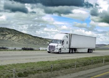 Logistics Firms Expand U.S. Infrastructure — 300+ Jobs Added
