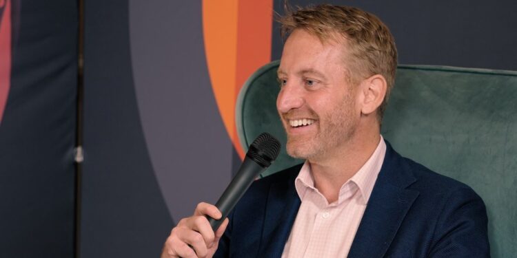 JAGGAER Launches AI Assistant to Cut Support Tickets 50%