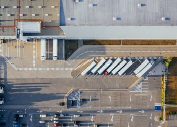 Locus Robotics收购Nexera Robotics,AI抓取技术落地仓储自动化