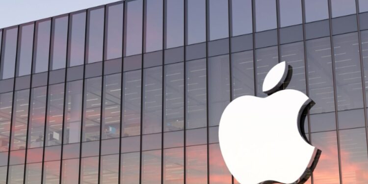 Apple’s Chip Diversification Talks Signal Supply Chain Risk Shift — www.proactiveinvestors.com