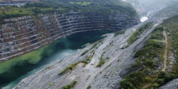 Ghana Seeks 30% of Large Gold Mines’ Output for Local Refineries