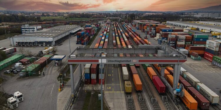 5 Logistics Trends Reshaping Asia in 2026 — www.dhl.com