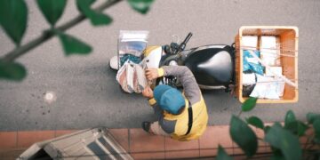 印度邮政联手Flipkart、亚马逊，末端配送覆盖16.5万家邮局