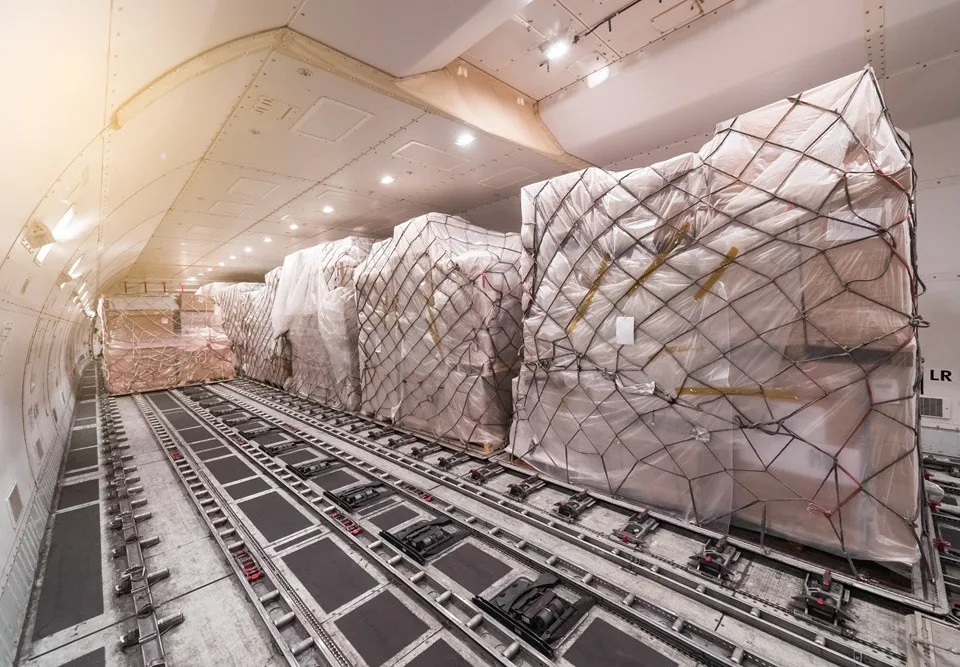 China-Europe Freighter Capacity Down 28% After EU €3 Duty