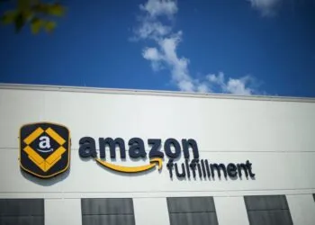 亚马逊推全开放物流服务冲击3PL市场，FedEx等股价单日跌超9% — wwd.com