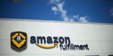 亚马逊推全开放物流服务冲击3PL市场，FedEx等股价单日跌超9% — wwd.com