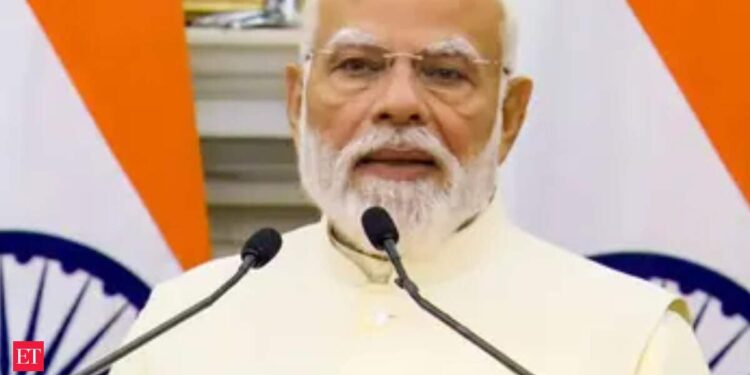 India to Launch 10 Semiconductor Units Amid $75B Maritime, MRO Push