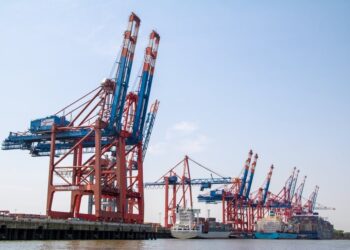 DHL Deploys 8,000 Robots to Cut Costs, Reduce Labor Dependency