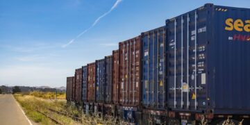 Brookfield拟斥资12亿美元收购World Freight，押注空运物流增长