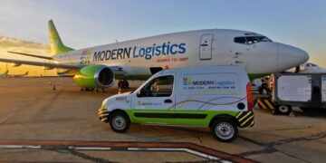 Modern Logistics, Raindo, Alaska Airlines each acquire two 737-800 freighters