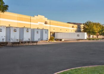ITS Logistics doubles drop-trailer fleet to 13,000 units amid capacity crunch