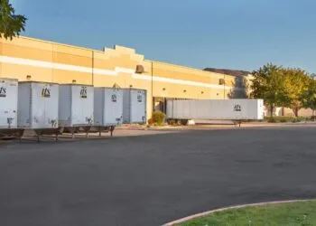 ITS Logistics doubles drop-trailer fleet to 13,000 units amid capacity crunch