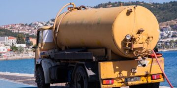 ITS Logistics拖车 fleet翻倍至1.3万辆，运输成本承压倒逼库存清理