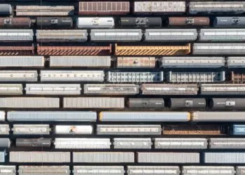 U.S. Intermodal Volume Rises 10.9% as Carload Growth Lags