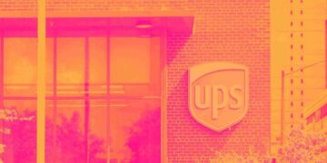 FedEx revenue rises 8.3% to $24B; UPS falls 1.6% in Q1