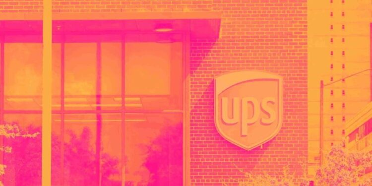 FedEx revenue rises 8.3% to $24B; UPS falls 1.6% in Q1