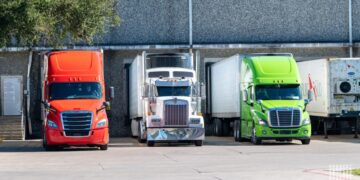 AmeriLux acquires 68-unit carrier; ANDY, Imperative expand cross-border capacity
