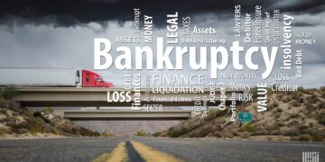 U.S. warehouse layoffs hit 1,244; trucking bankruptcies surge
