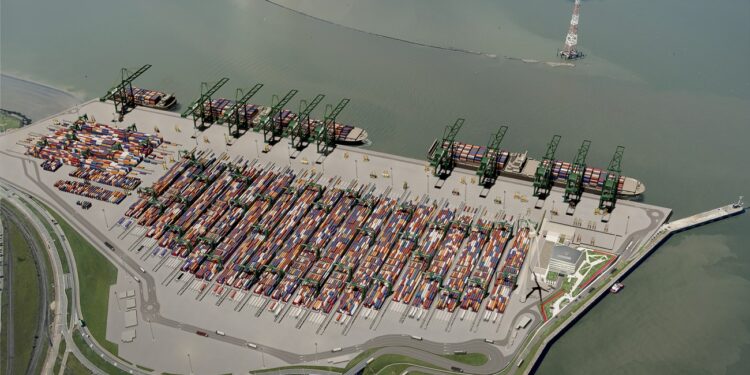 安特卫普港欧罗巴码头启用混合运营系统 — Logistics Business