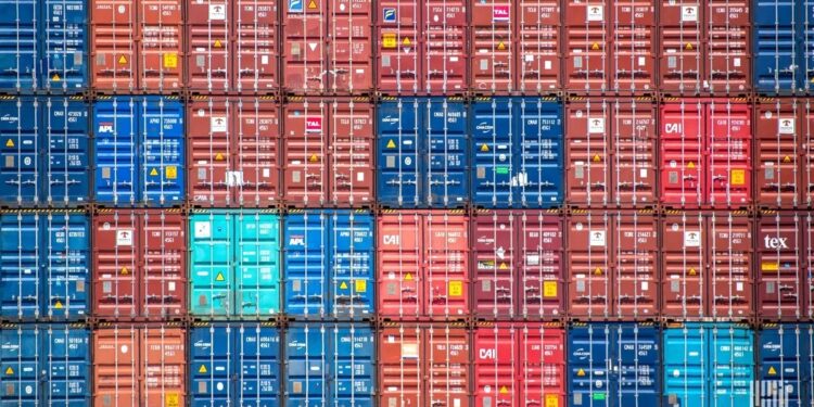 集装箱运价单周飙升1000美元 — FreightWaves