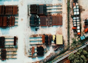 OOCL Q2 revenue up 19.8% to $2.5bn amid transpacific surge