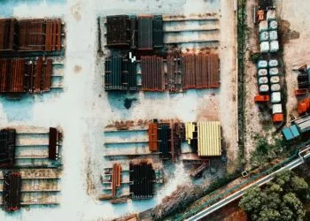 OOCL Q2 revenue up 19.8% to $2.5bn amid transpacific surge