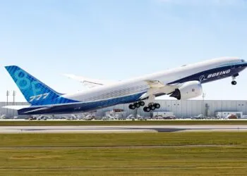China Southern orders 7 Boeing freighters, including 5 new 777-8s
