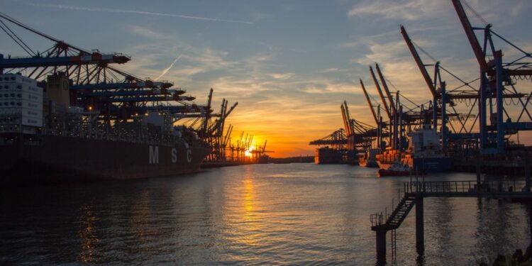 75% of Procurement Pros Cite Middle East Conflict as Top Supply Chain Risk