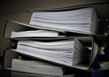 Trump imposes 50% Canada tariffs amid legal risk, spares auto and aerospace supply chains